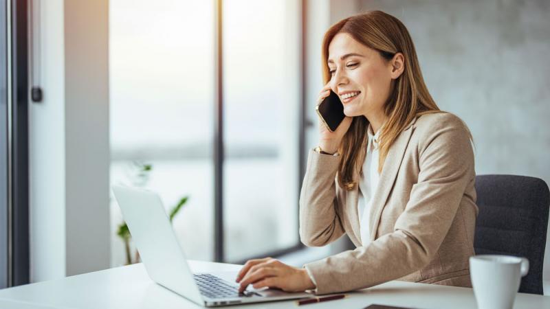 Fedezd fel, mennyit keresnek jelenleg a magyar munkavállalók! Összegyűjtöttük a KSH által megjelölt legjobban fizető szakmákat, hogy te is betekinthess a hazai munkaerőpiac legjövedelmezőbb területeibe.