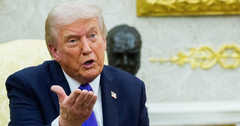 A BBC elnöke nyilvánosan bocsánatot kért Donald Trump beszédének torzításáért – jelentette a Demokrata.