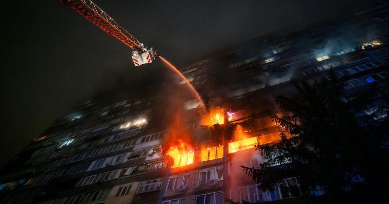 Ukrajna határozottan elutasítja, hogy egy békemegállapodás mögé rejtett kapitulációs feltételekbe menjen bele. | Demokrata