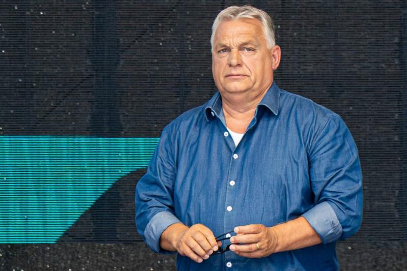 Orbán: Az ellenzéki képviselők a csontomról vágták le a húst | 24.hu

Orbán Viktor kifejezésre juttatta, hogy az ellenzéki politikai ellenlábasok a saját érdekeik érdekében próbálják meg 